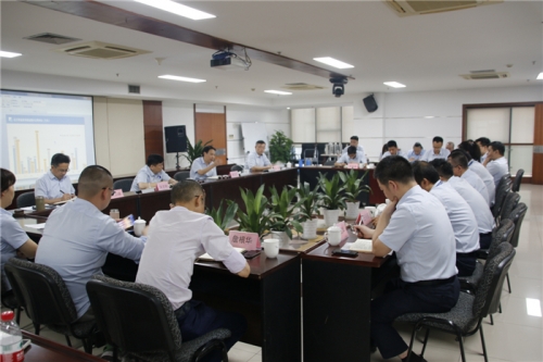 【管理纵横】激发斗志、深挖潜力  全力以赴完成经营目标任务——亿万国际集团召开2021年经营目标冲刺会